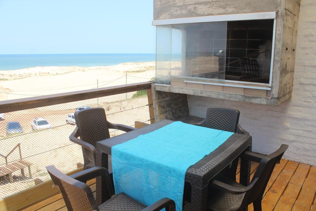Miralejos Complejo De Apartamentos ปุนตาเดลดีอาโบล ภายนอก รูปภาพ
